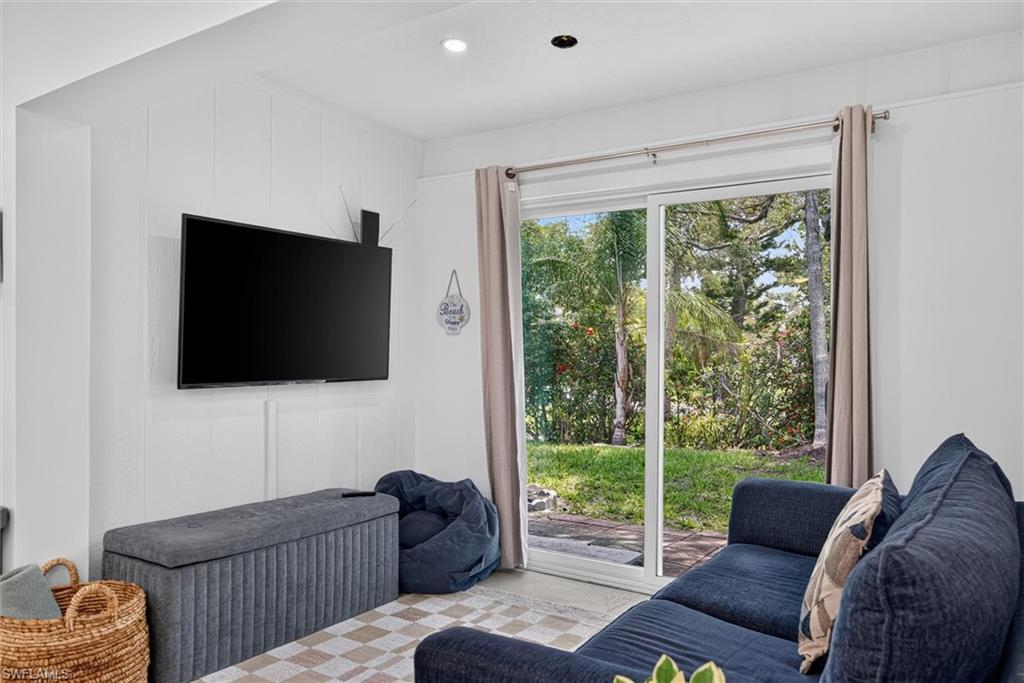 BONITA SPRINGS - Residential Lease