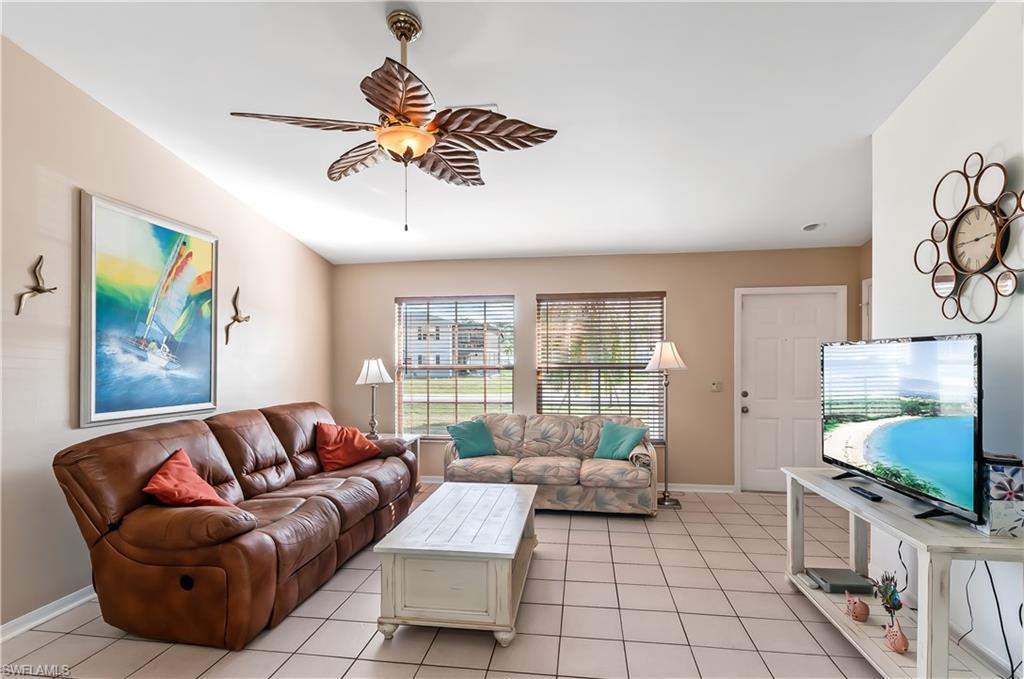 SAN CARLOS PARK - Residential