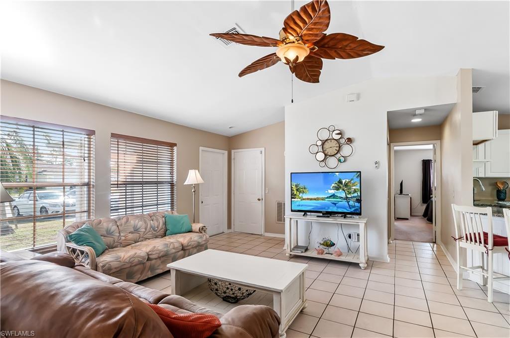SAN CARLOS PARK - Residential