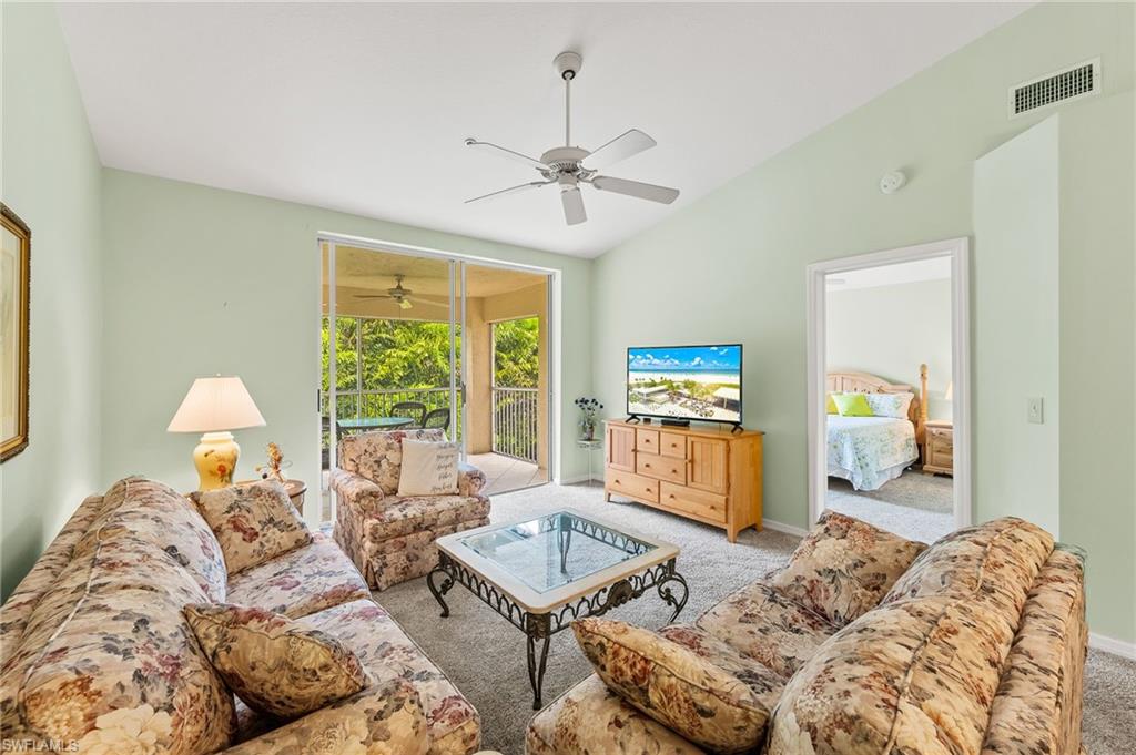 HUNTINGTON LAKES - Residential