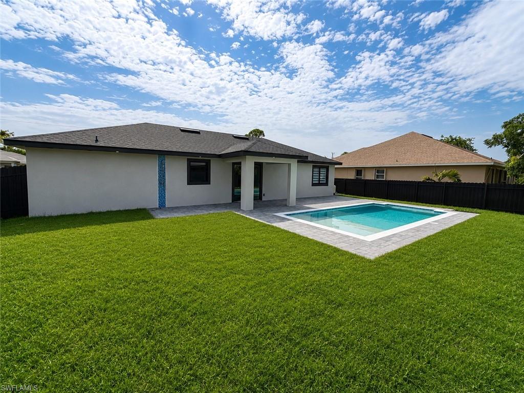 CAPE CORAL - Residential