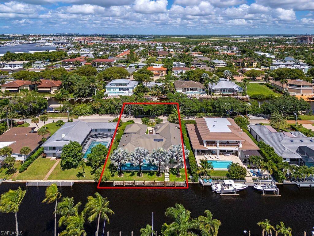 ROYAL HARBOR - Residential