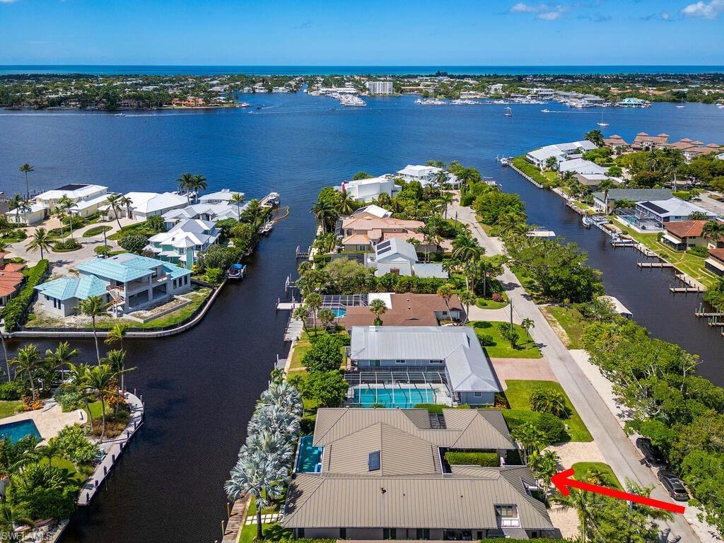 ROYAL HARBOR - Residential
