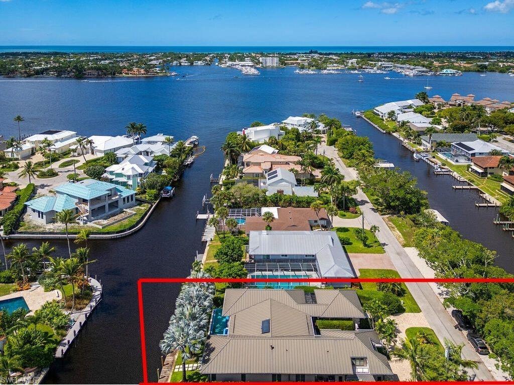 ROYAL HARBOR - Residential