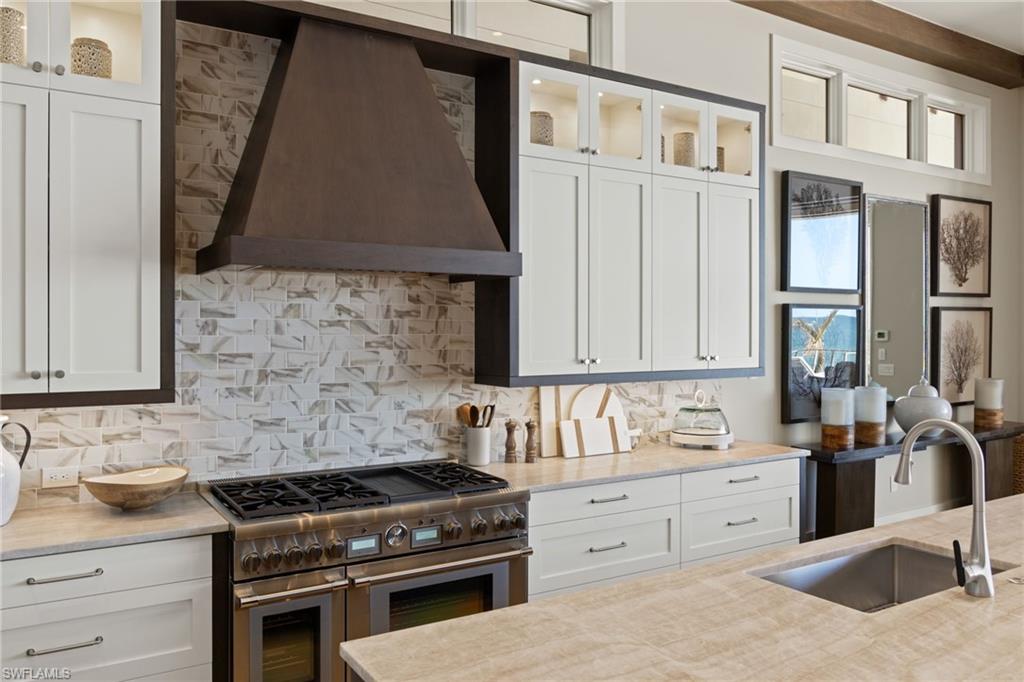 BONITA BEACH - Residential