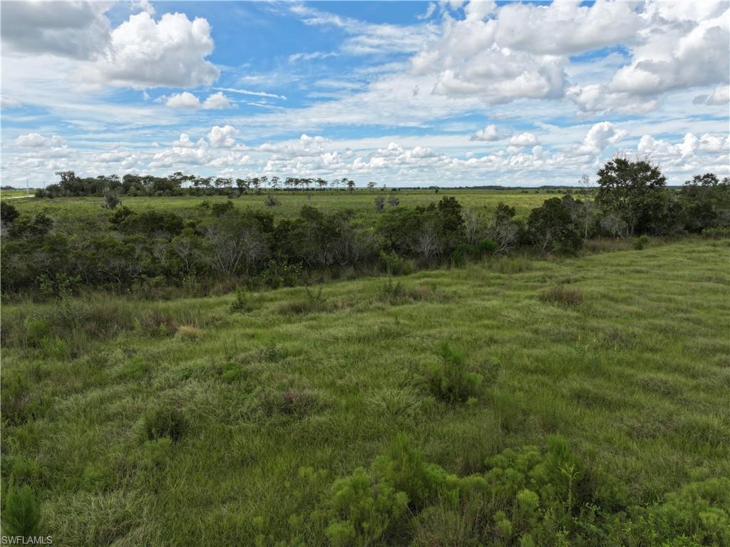 ACREAGE - Land