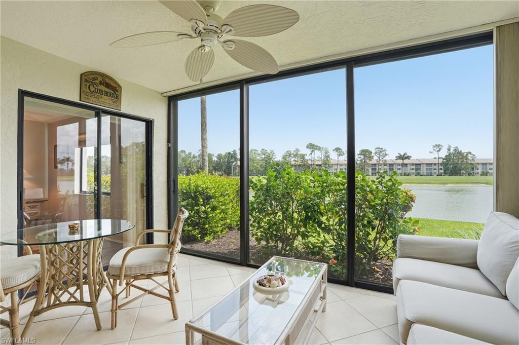 COUNTRY MANOR - Residential