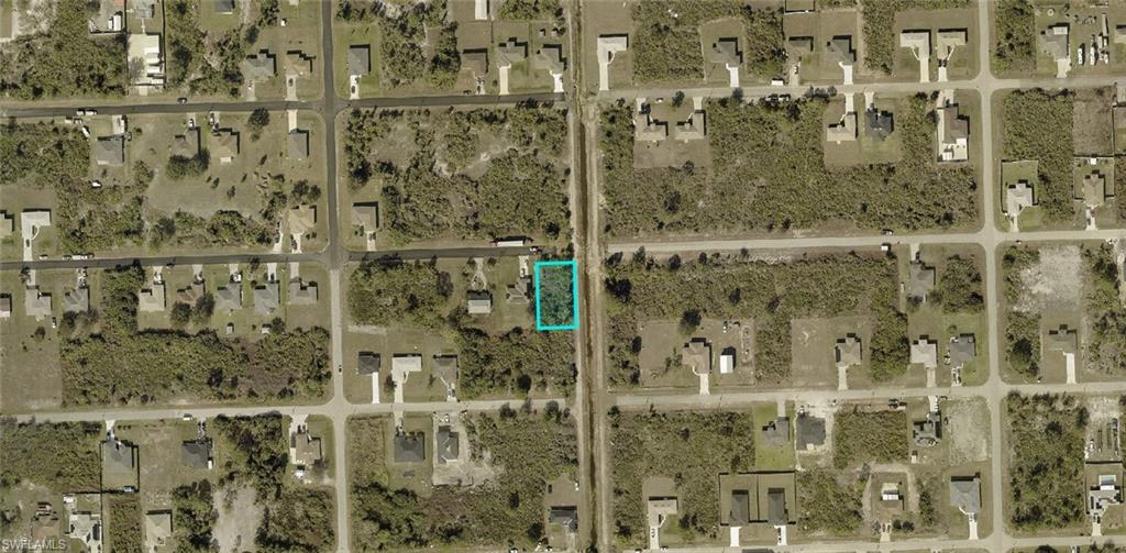 LEHIGH ACRES - Land