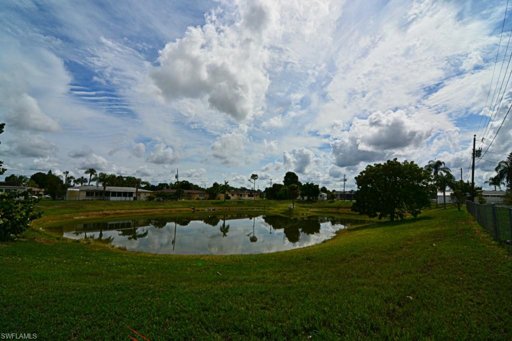 WILLOW LAKE SOUTH - Residential