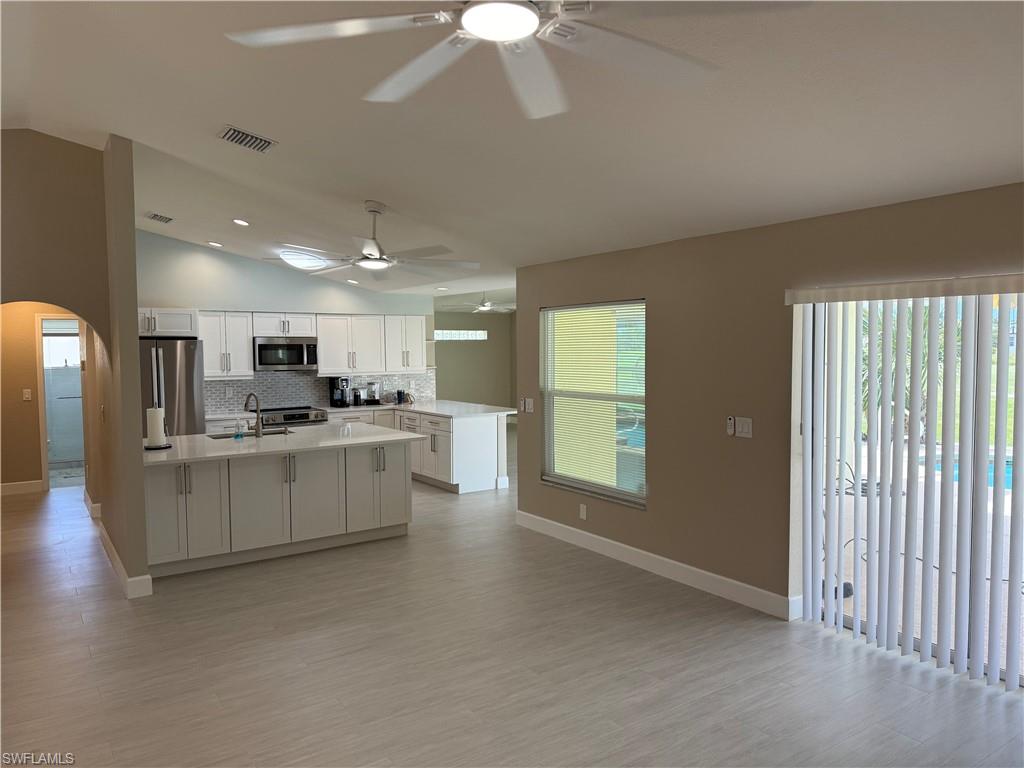 CAPE ROYAL - Residential