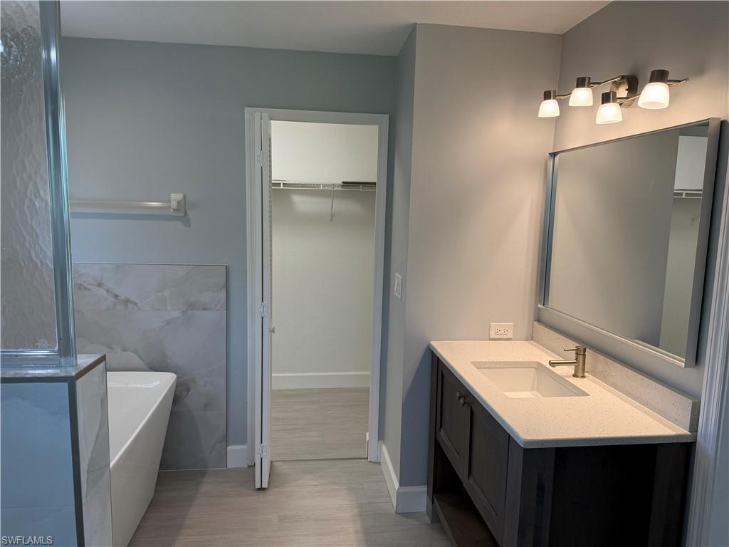 CAPE ROYAL - Residential