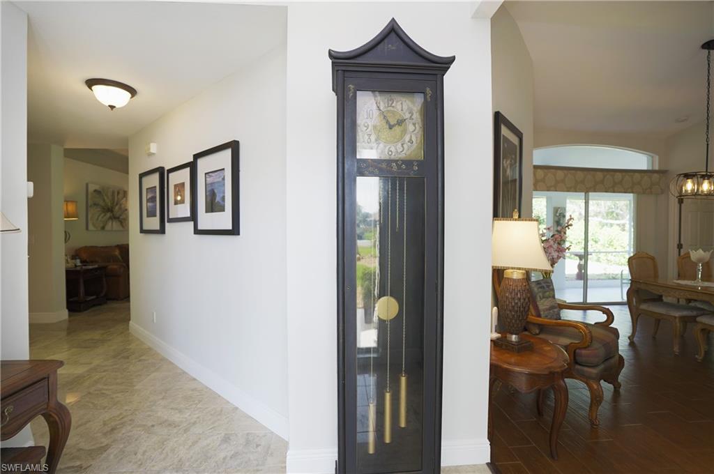 COUNTRY OAKS - Residential