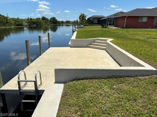 CAPE CORAL - Land