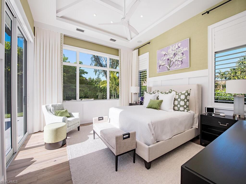 PELICAN BAY WOODS - Residential