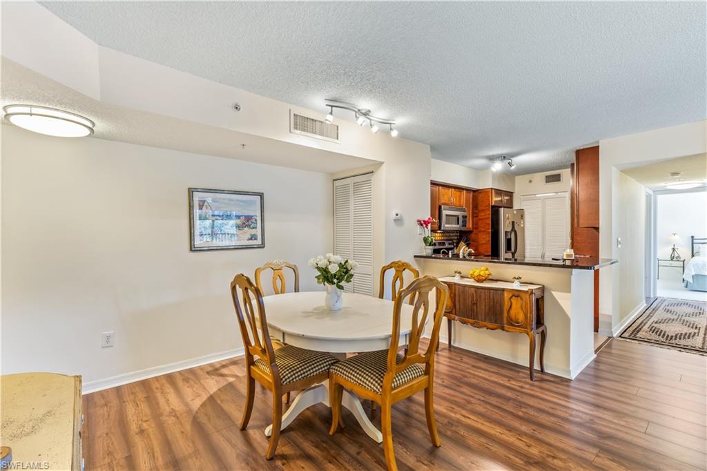 SAN MIRAGE - Residential