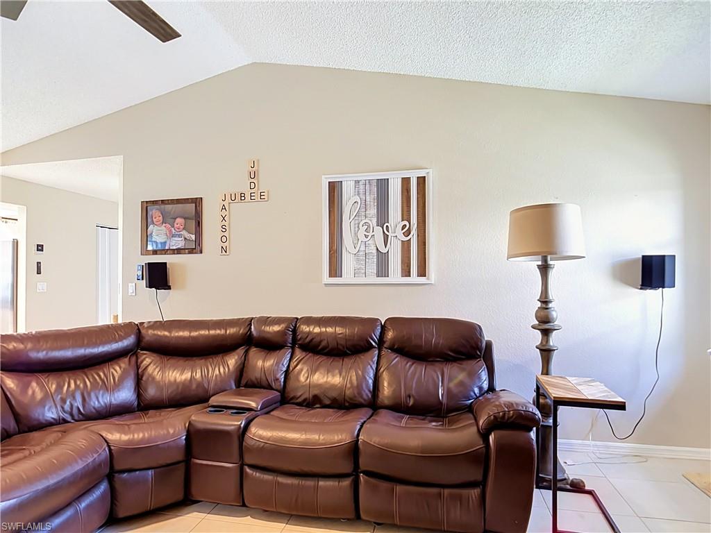 PORT CHARLOTTE - Residential