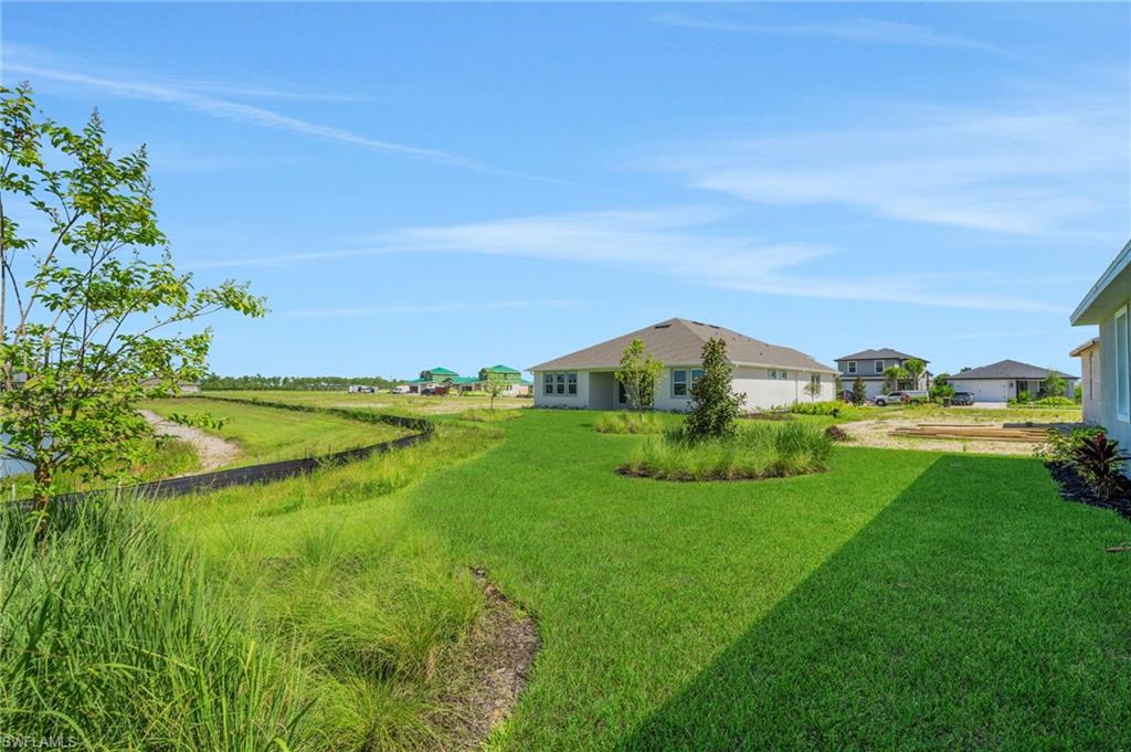 CREEKSIDE RUN - Residential