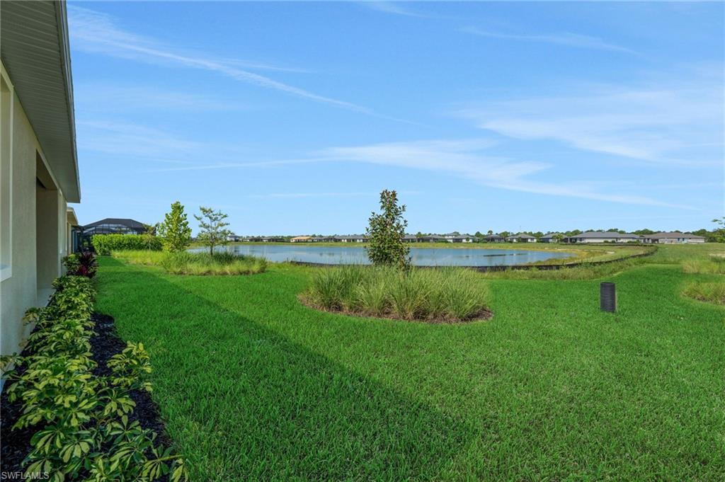 CREEKSIDE RUN - Residential