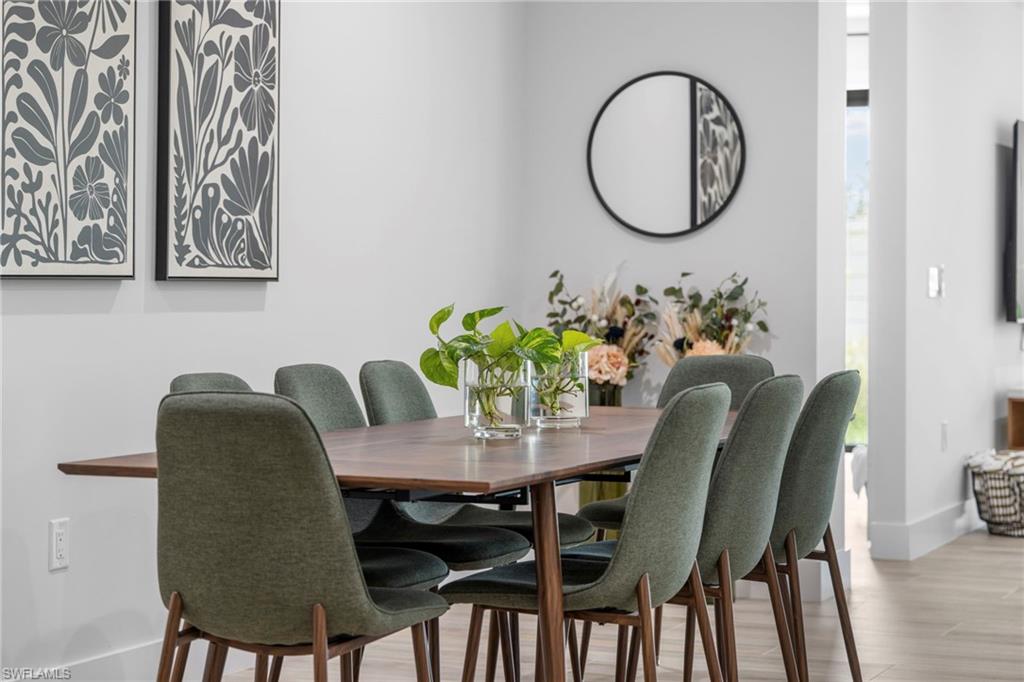 HALLENDALE - Residential Lease