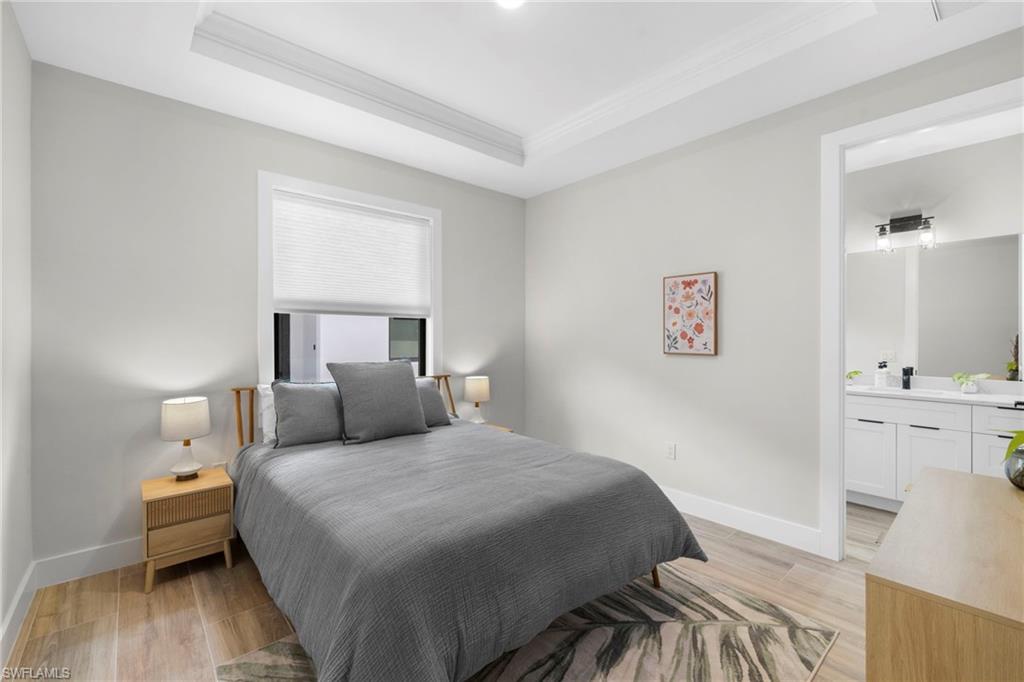 HALLENDALE - Residential Lease