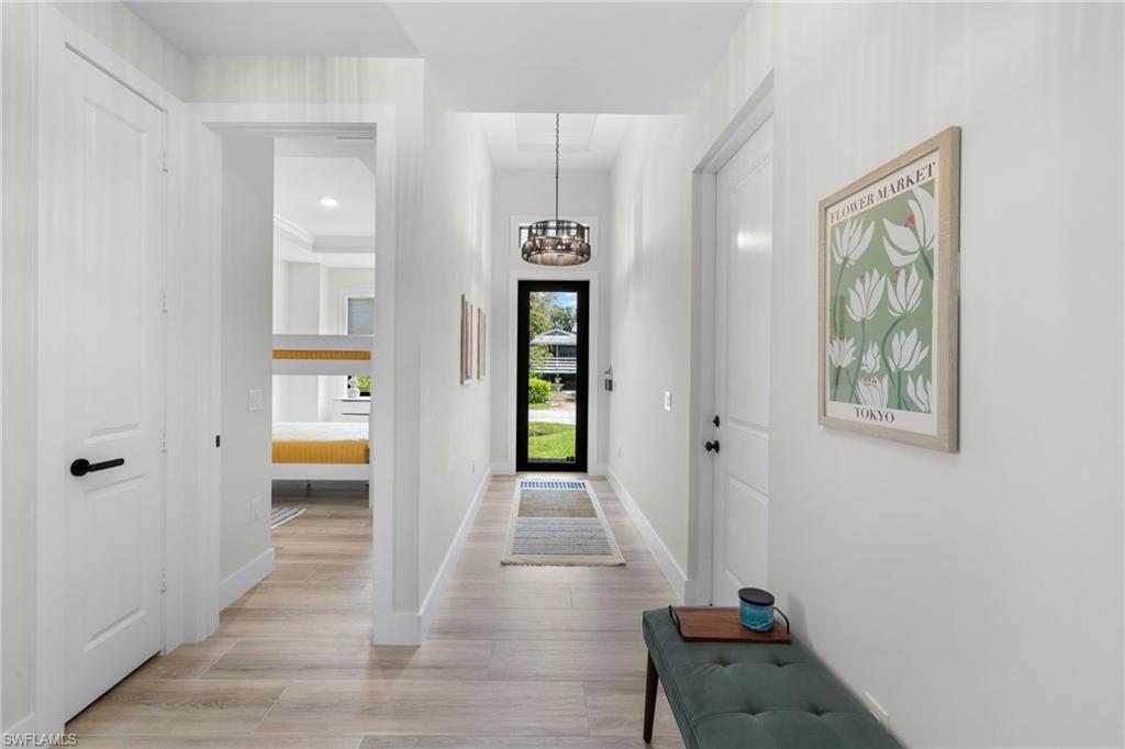 HALLENDALE - Residential Lease