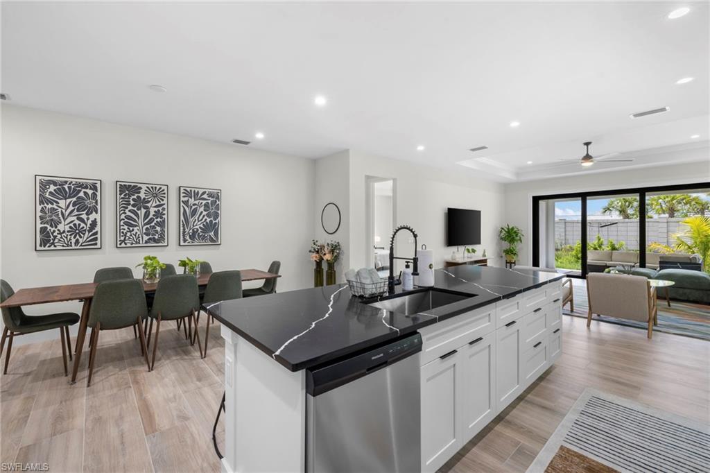 HALLENDALE - Residential Lease