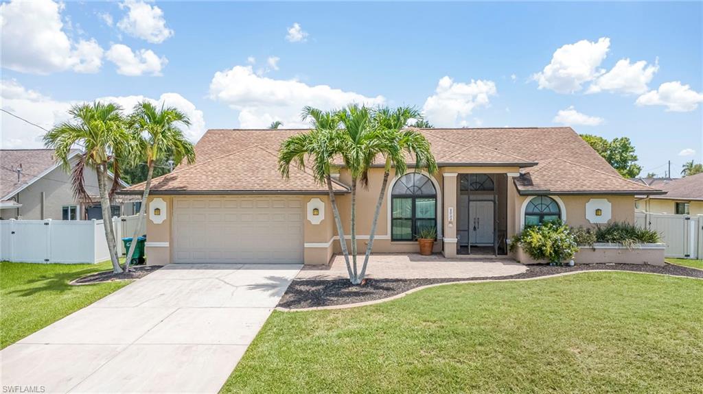 CAPE CORAL - Residential