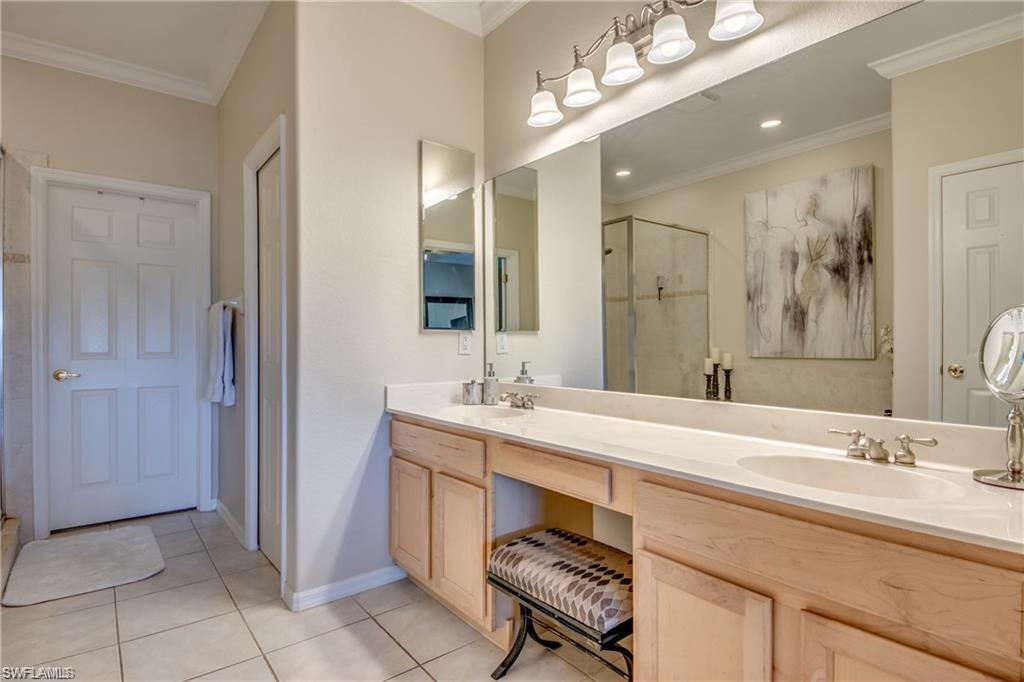 CALUSA PALMS II - Residential Lease