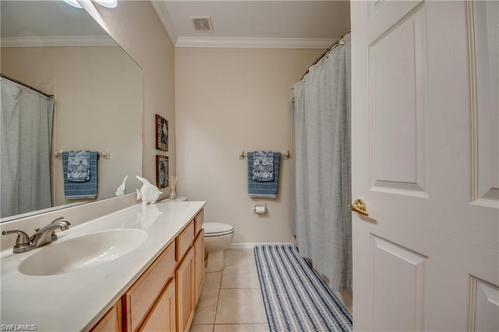 CALUSA PALMS II - Residential Lease
