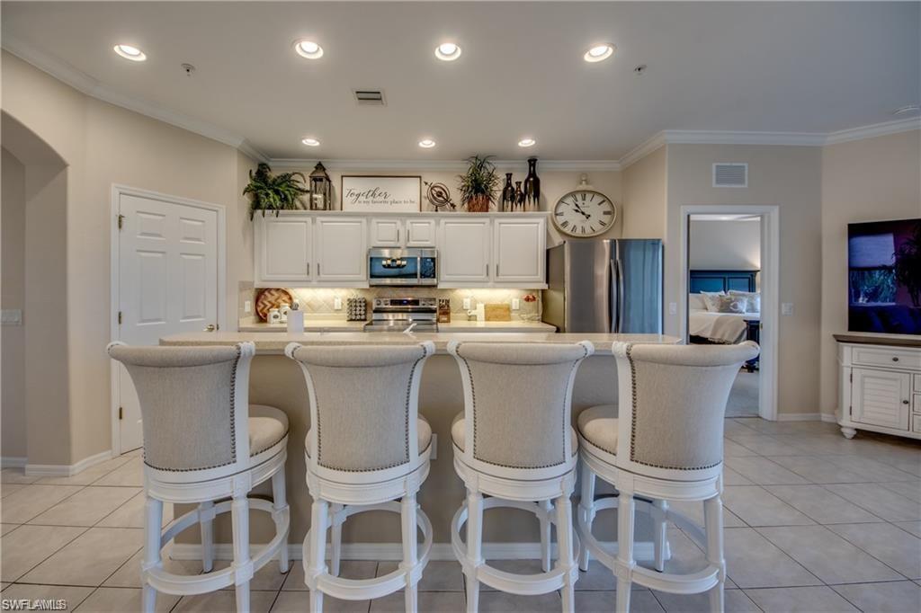 CALUSA PALMS II - Residential Lease