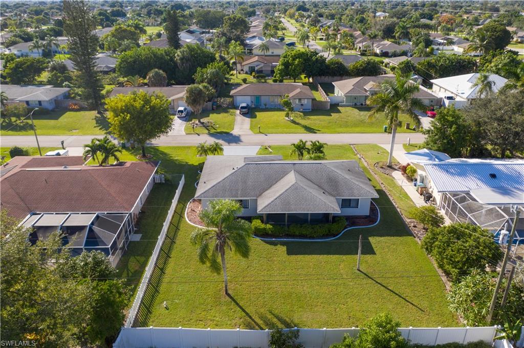 CAPE CORAL - Residential
