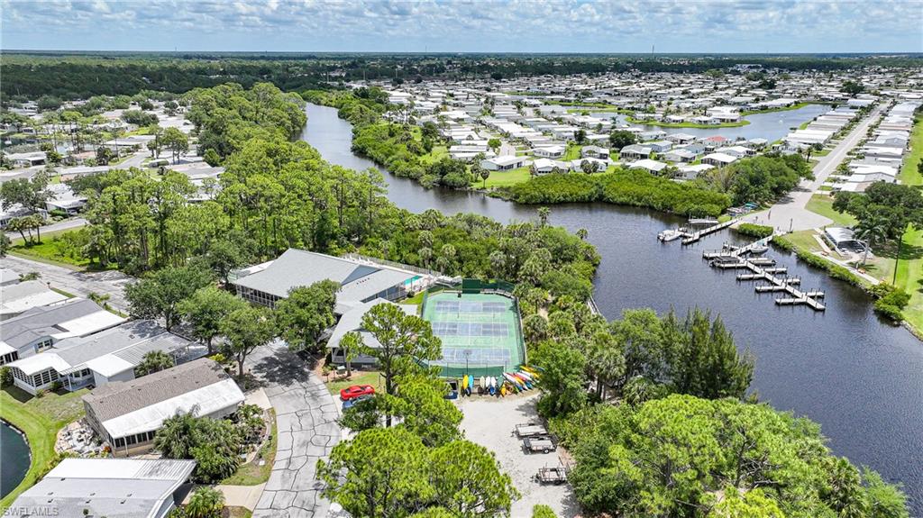 RIVERWALK - Residential