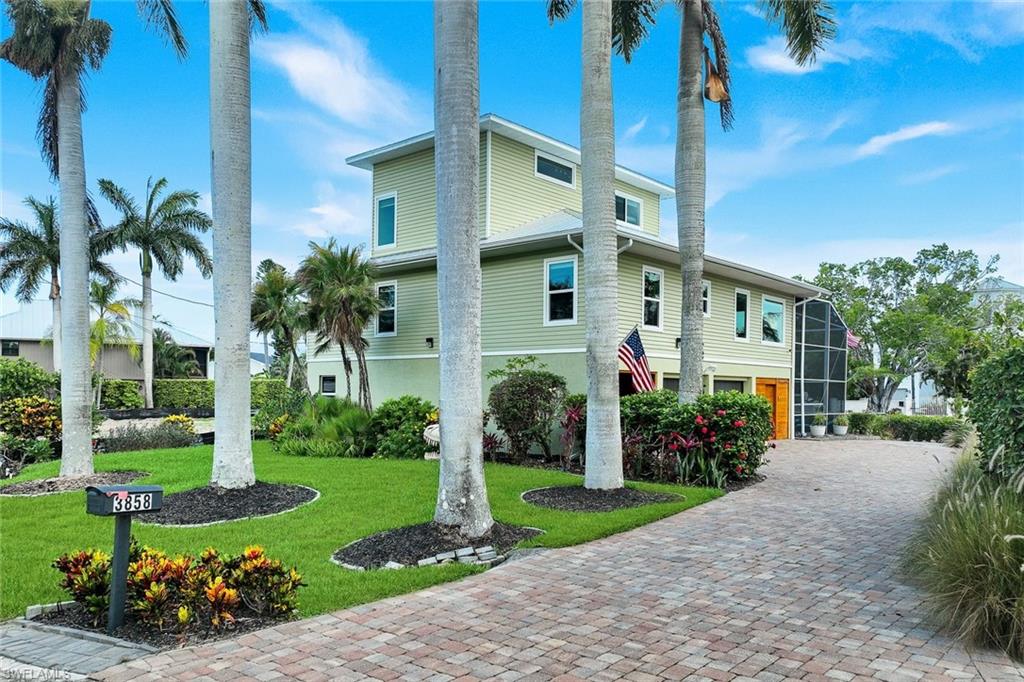 RIVIERA COLONY - Residential