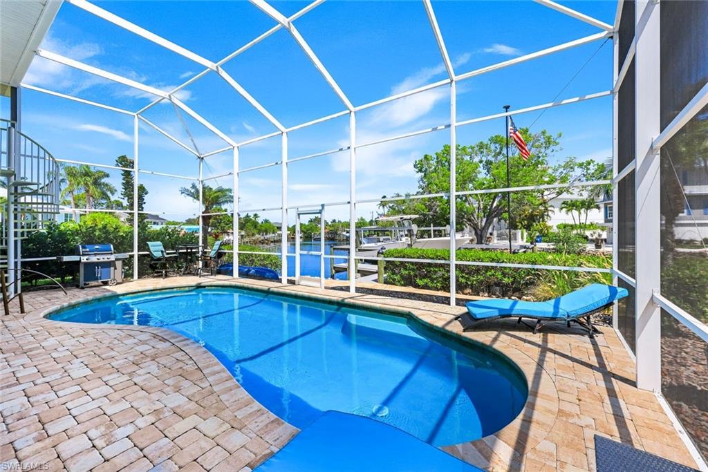 RIVIERA COLONY - Residential