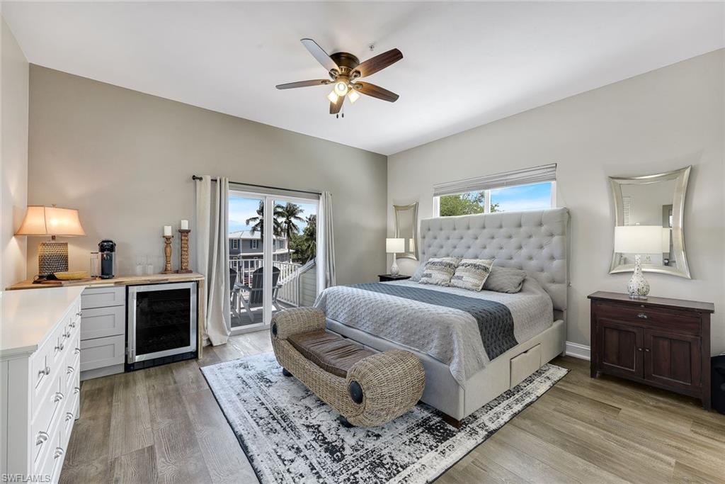 RIVIERA COLONY - Residential