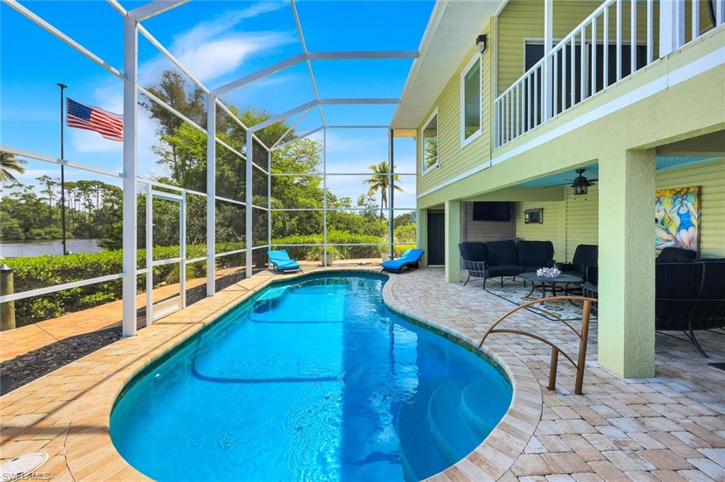 RIVIERA COLONY - Residential