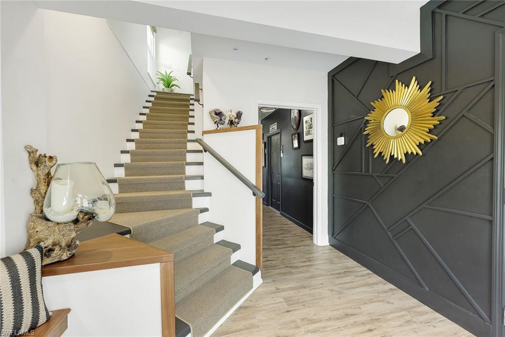 RIVIERA COLONY - Residential