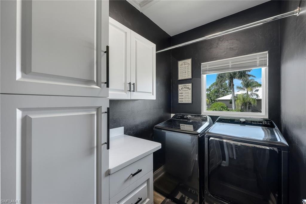 RIVIERA COLONY - Residential