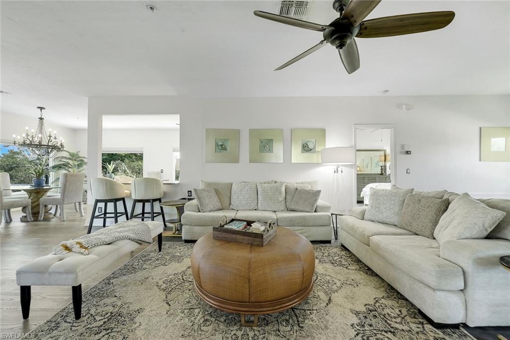 RIVIERA COLONY - Residential