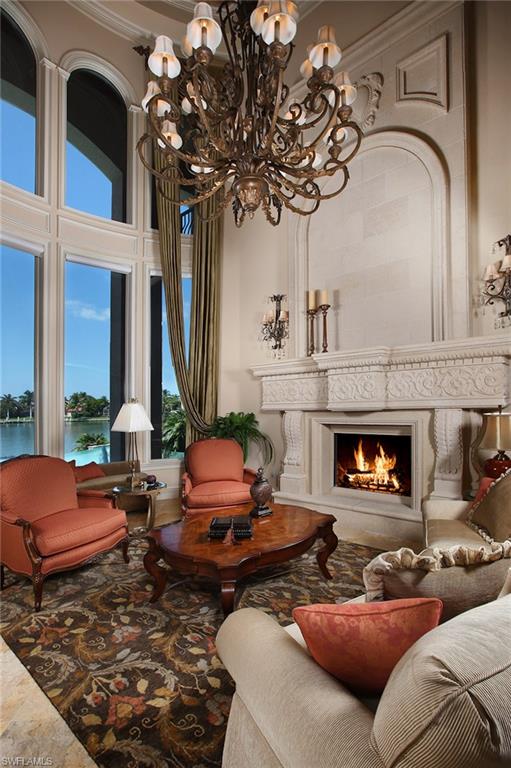 MARCO BEACH - Residential
