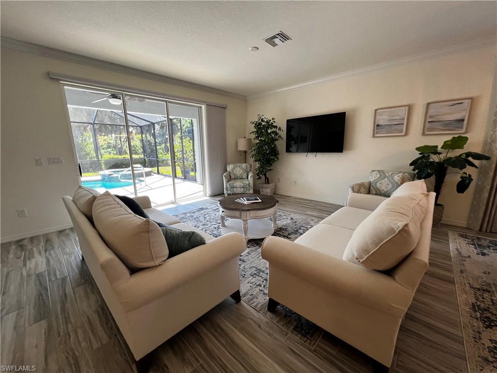 MIRADA - Residential Lease