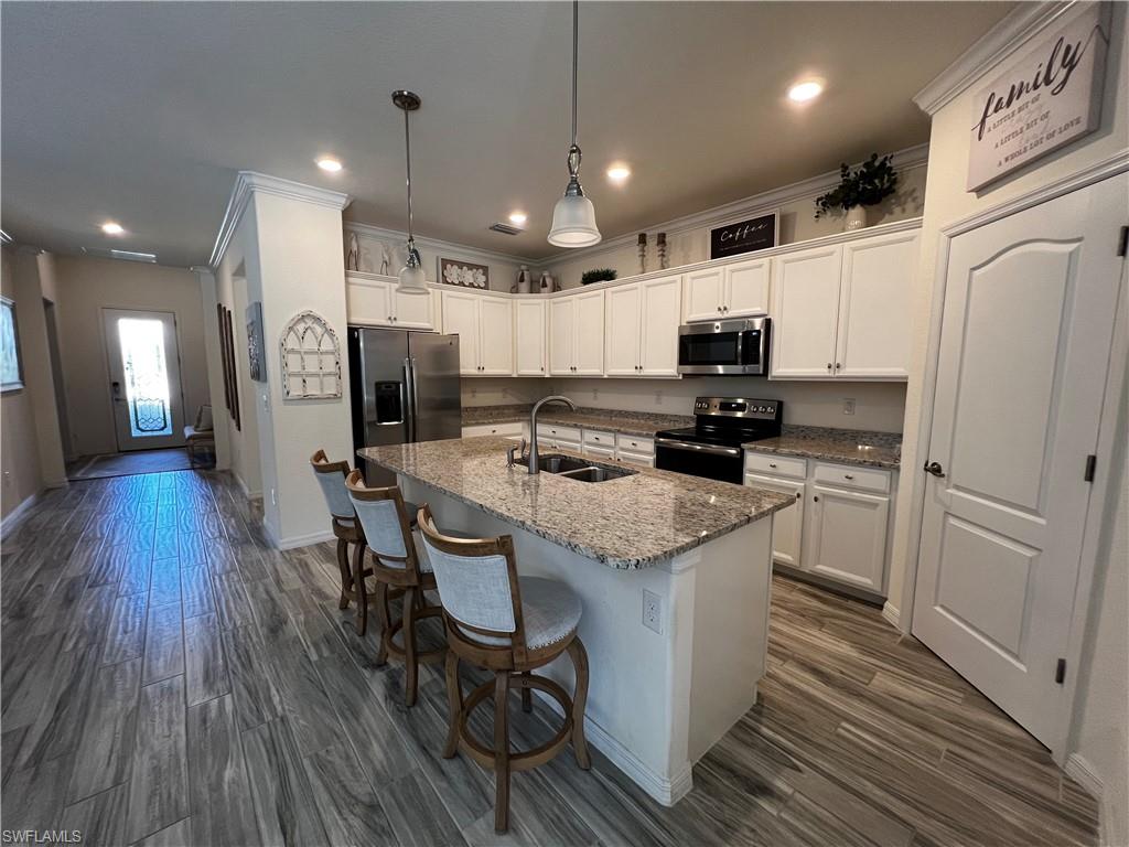 MIRADA - Residential Lease