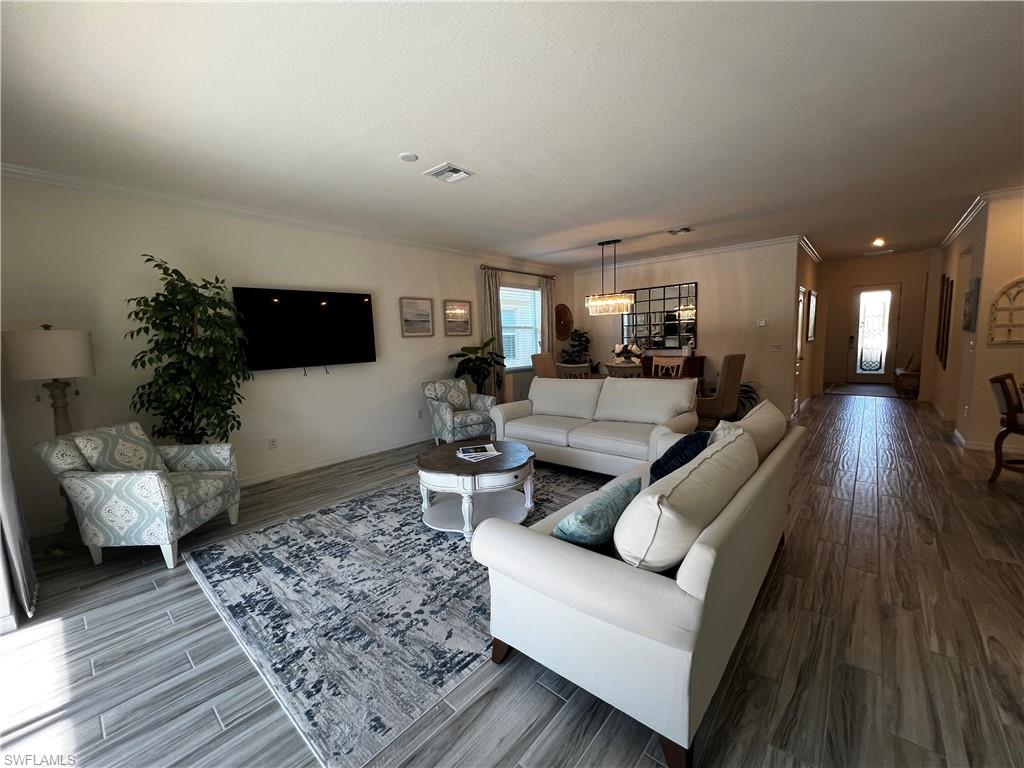 MIRADA - Residential Lease