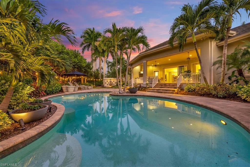 MOORINGS - Residential