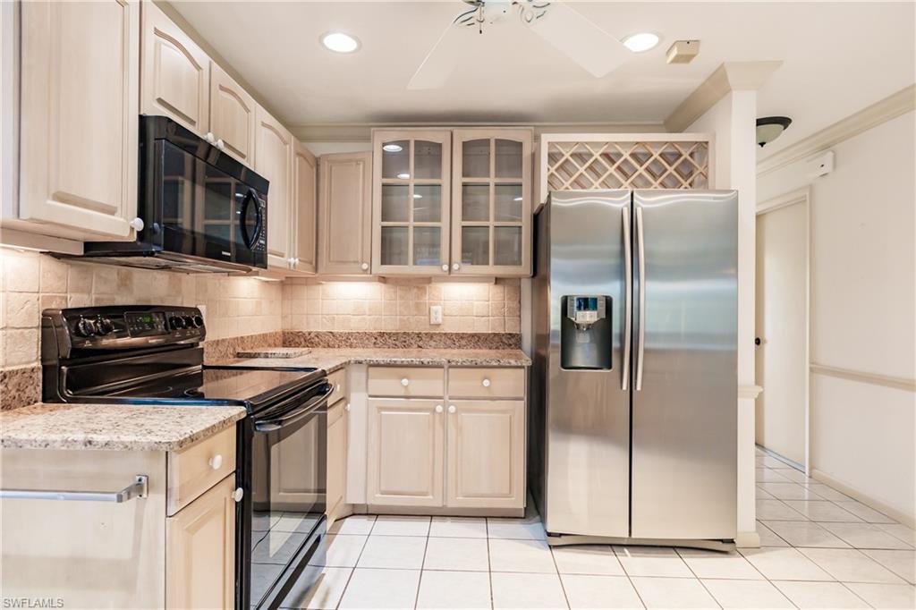 IMPERIAL GOLF ESTATES - Residential