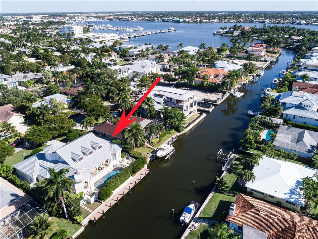 AQUALANE SHORES - Residential