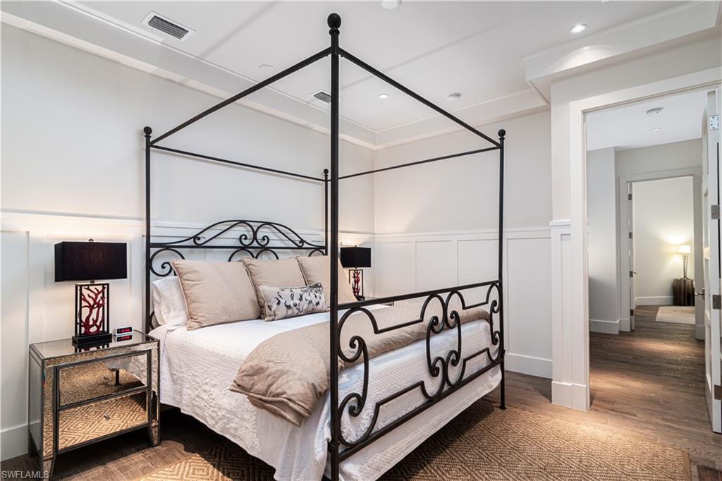 AQUALANE SHORES - Residential