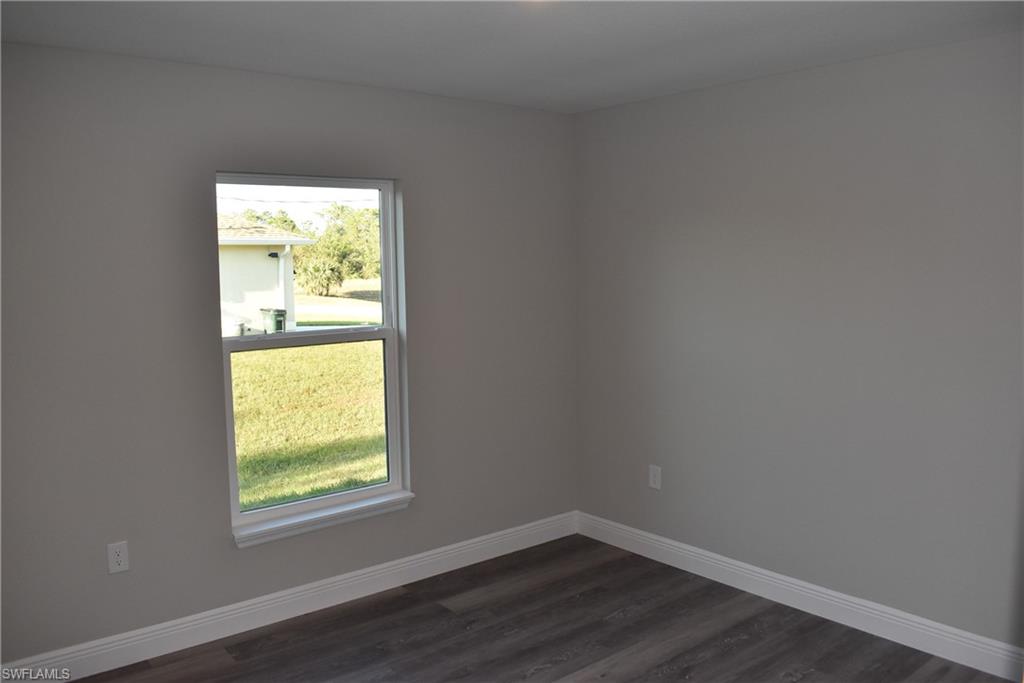 NORTH PORT - Residential Lease