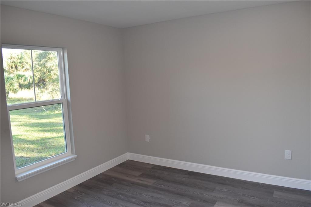 NORTH PORT - Residential Lease