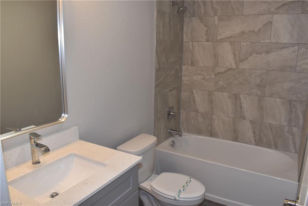NORTH PORT - Residential Lease